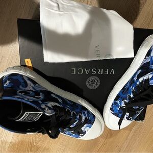 Versace mens blue sneaker